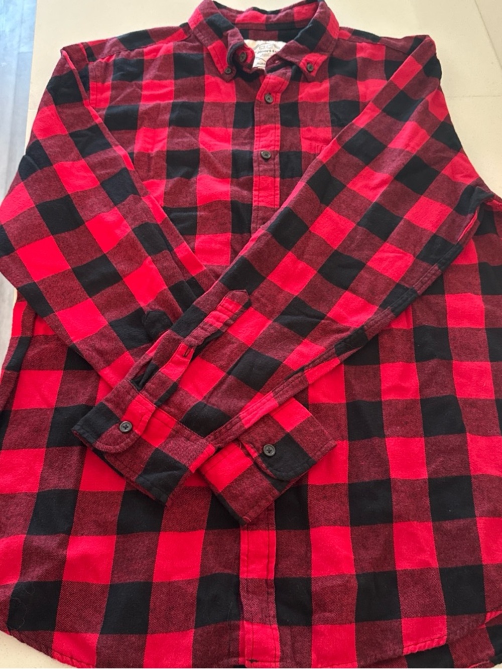 Aeropostale Red and Black Plaid Button-Down Shirt